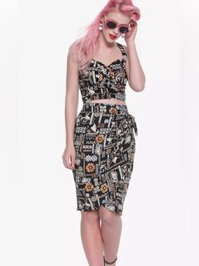 Her Universe Disney Moana Retro Skirt and Crop Top Small Two Piece Set